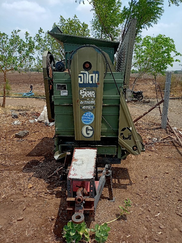 મગફળી થ્રેસર વે...