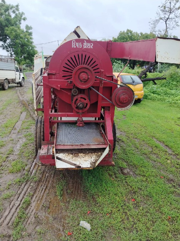 વેચવાનુ છે ઠેસર