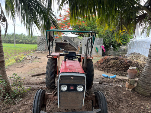 Massey ferguson...