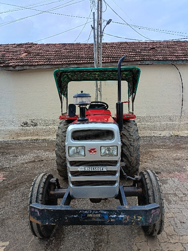 Massey Ferguson...