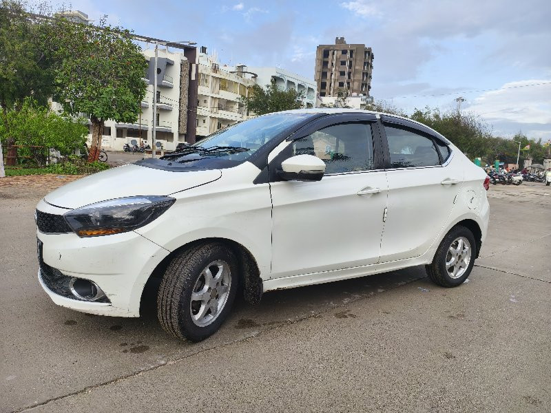 TATA TIGOR XZ (...