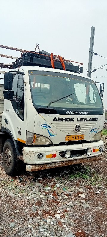 Ashok Leyland 2...