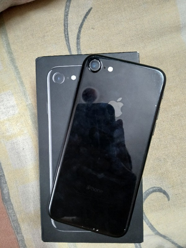 i phone 7 black