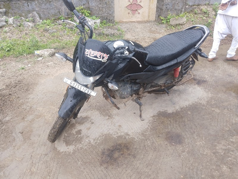 honda livo