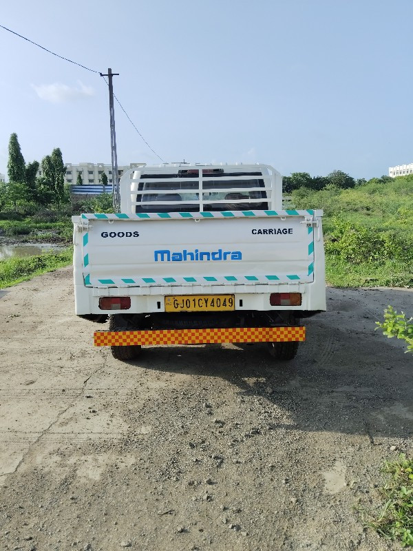 mahindra Jiniyo...