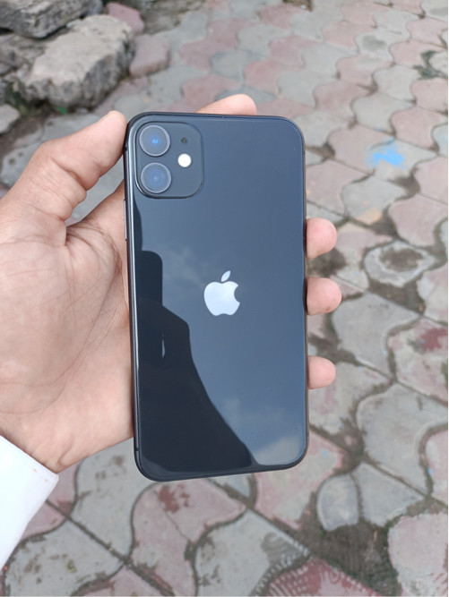 iPhone 11