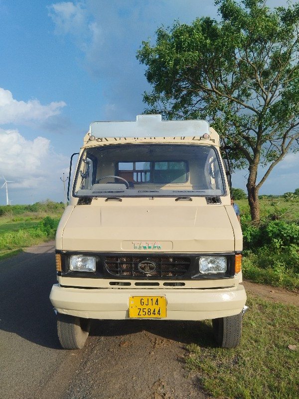 tata 407