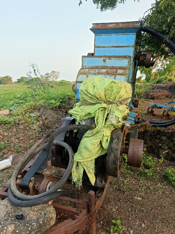 ઓપનર વેચવાનું છ...