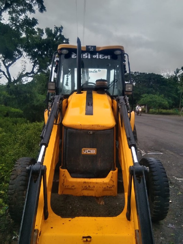 jcb3dx xtra 202...