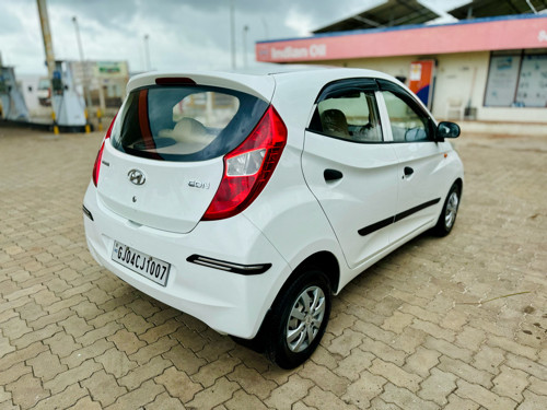 HYUNDAI EON 201...