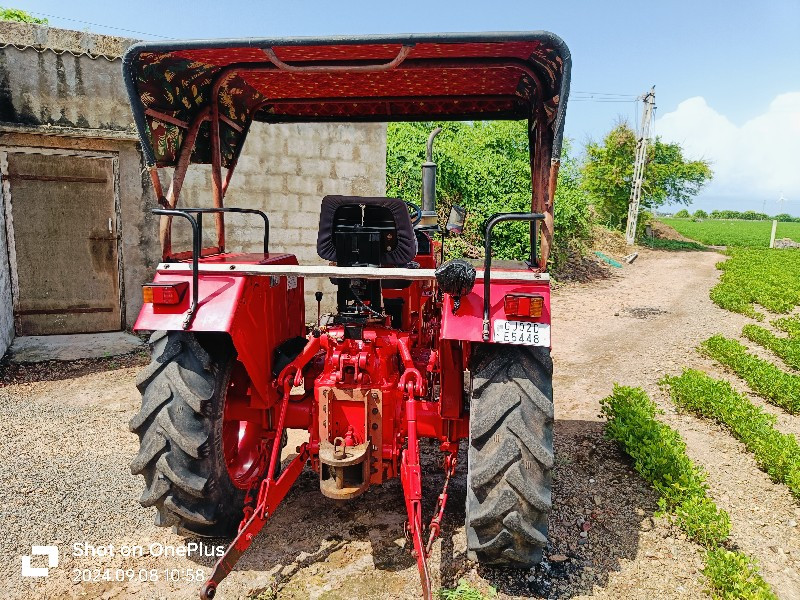 Mahindra 275 di...