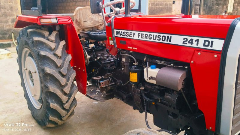 Massey Ferguson...