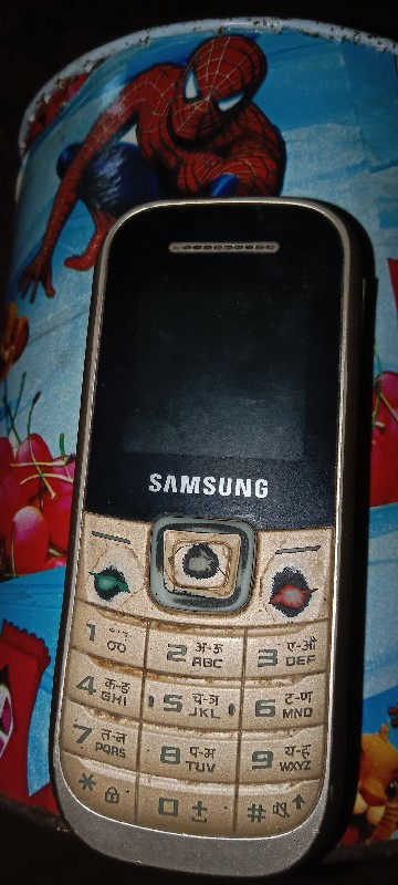 samsung નો ફોન...