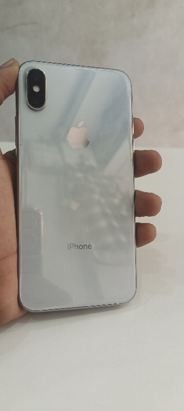 iPhone x 64gb