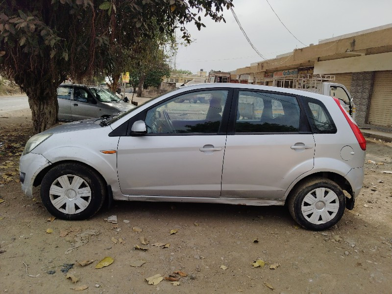 Car Figo