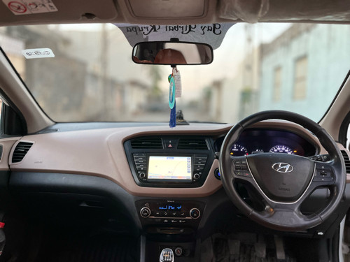 Hyundai 
i20