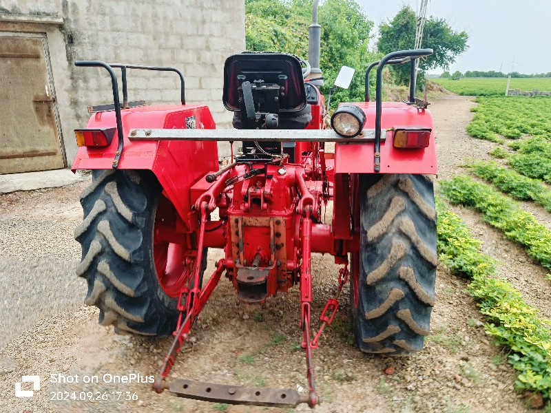 Mahindra 275 di