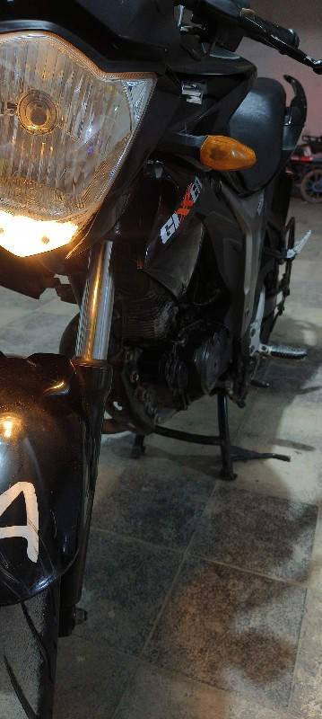 suzuki gixxer