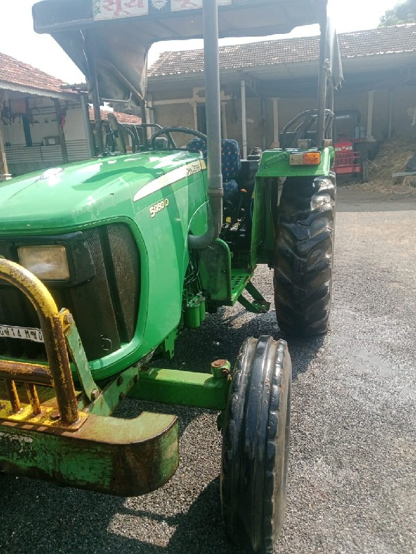 John deere 5050...