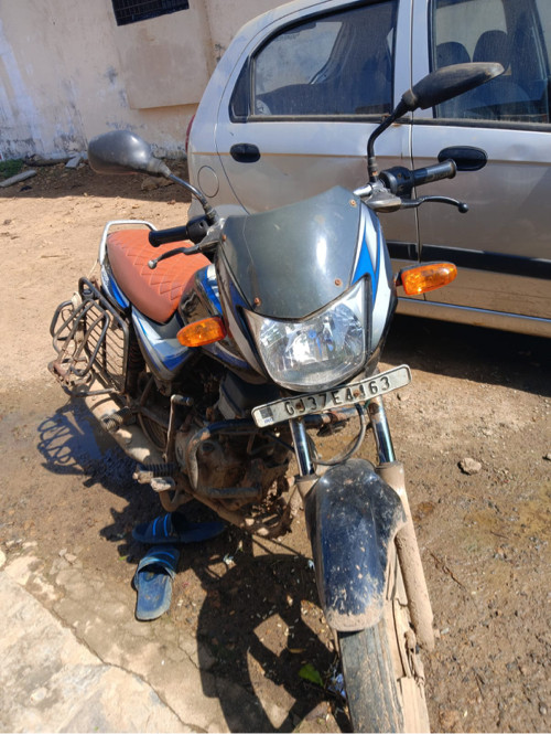 બજાજ CT 100