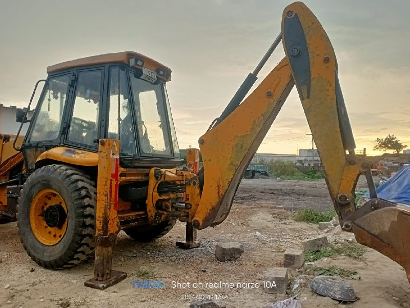 JCB 3DX મોડલ 20...