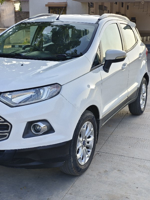 FORD ECOSPORT T...