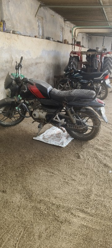 Bajaj v 15