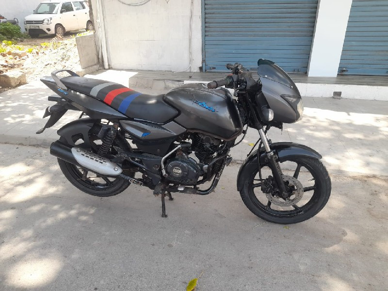 Pulsar 125