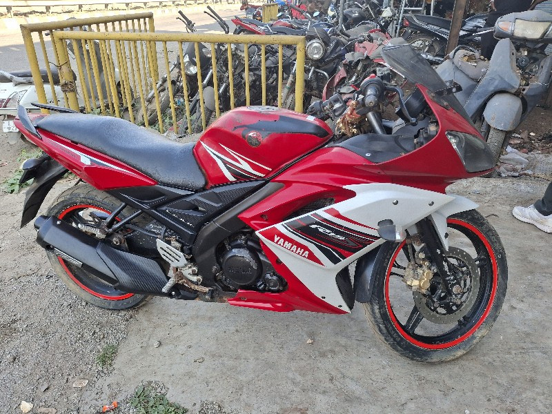 yamaha yzf r15