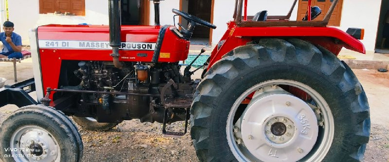 Massey Ferguson...