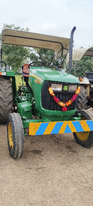 TRACTOR VACHVAN...