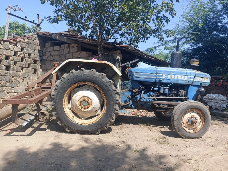 ford 3610 વેચવા...