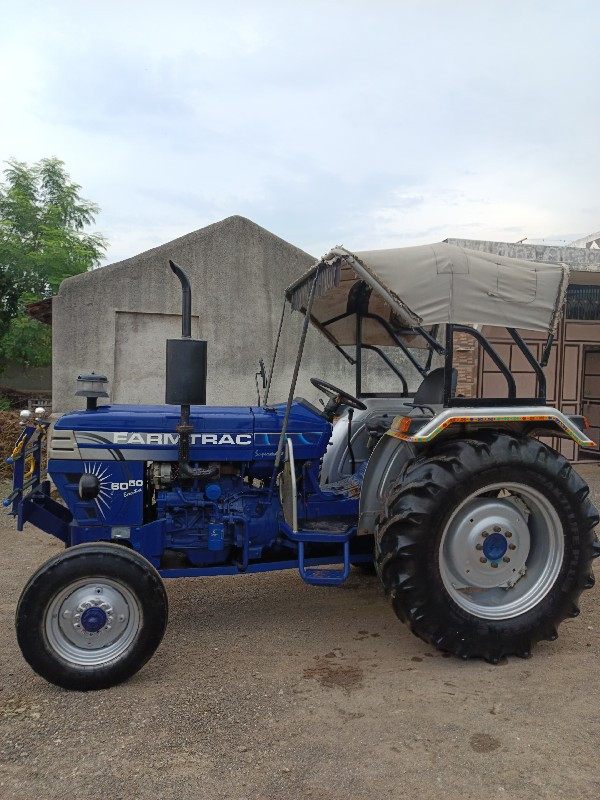 Farmtrac 6050