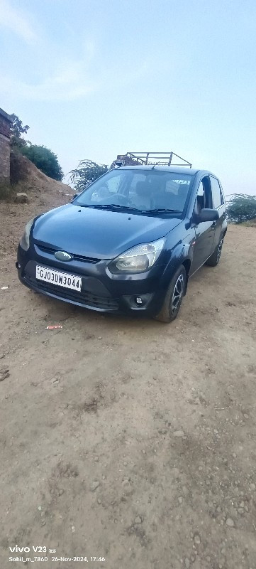 Ford Figo..2011...