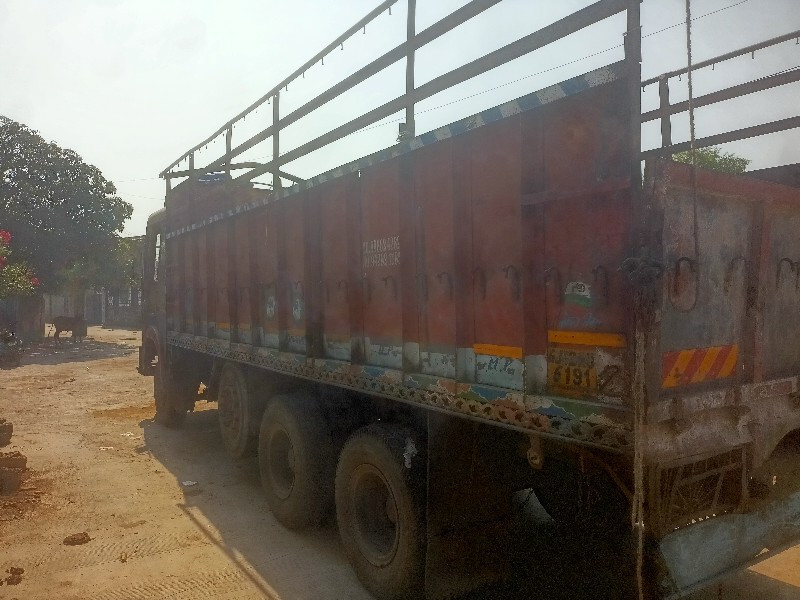 tata truck