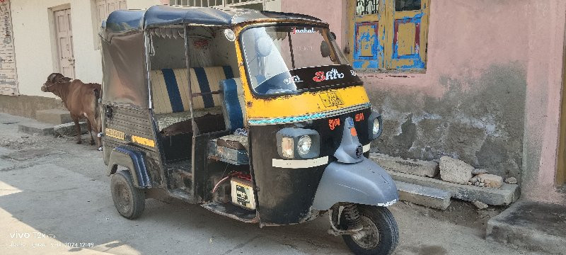 Piaggio ape