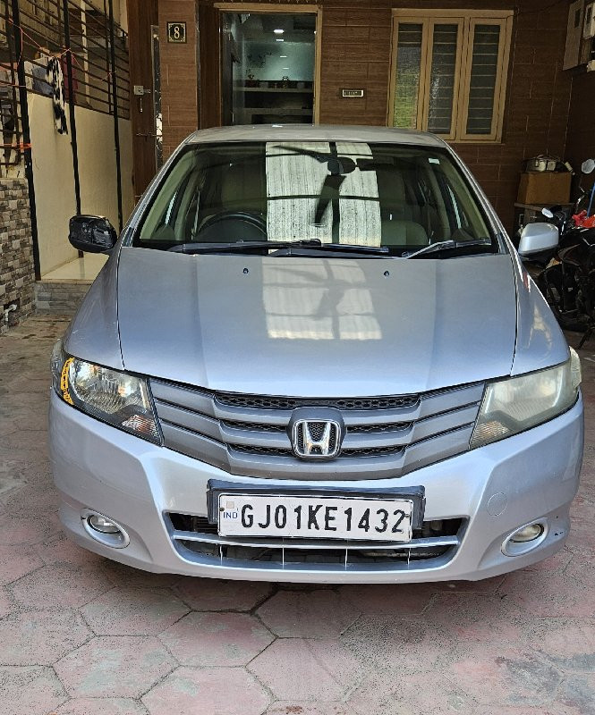 Honda City V I-...