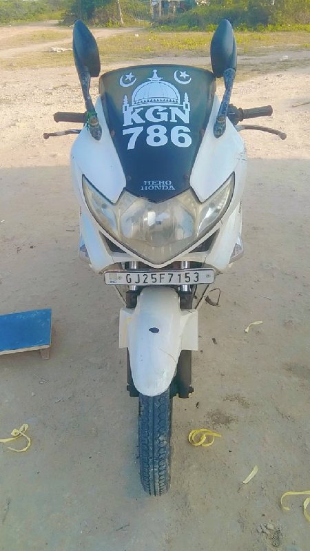 Hero Karizma ZM...