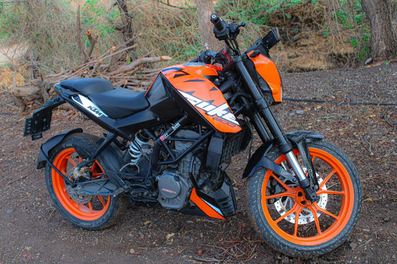 KTM DUKE 200 ગા...