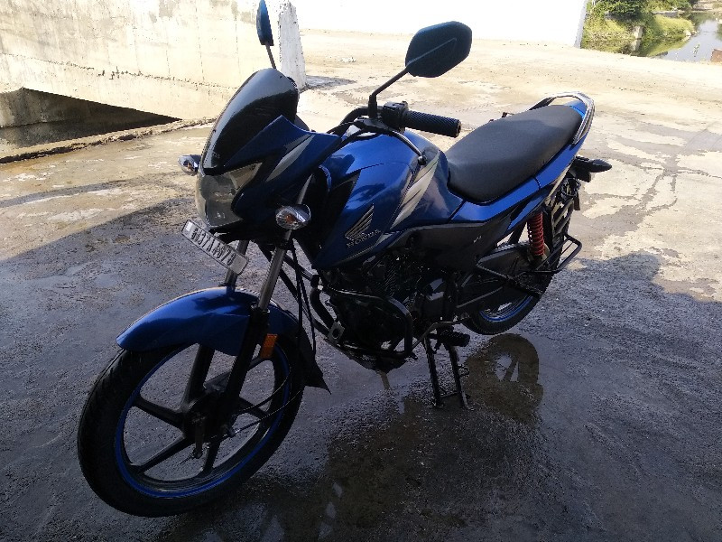 honda livo bike