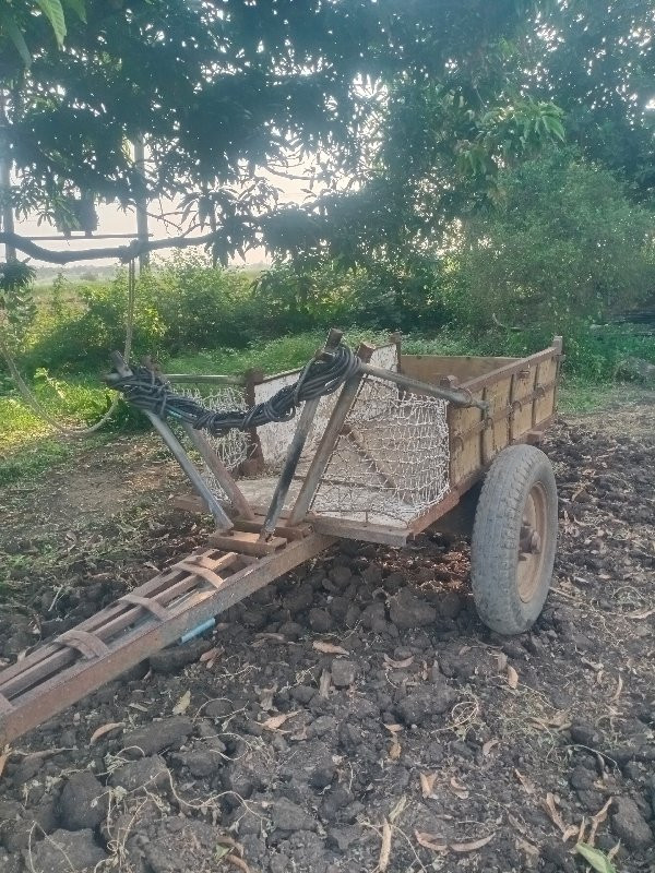 ગાડું વેચવાનું...