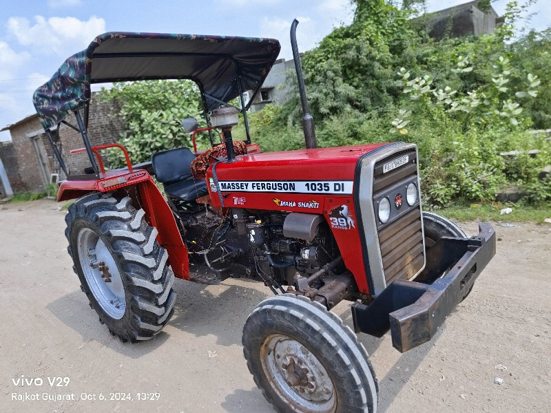 🚜 Massey 1035Di...