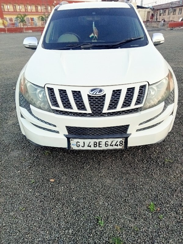 Mahindra XUV 50...