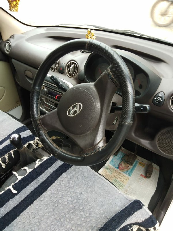 hyundai santro...