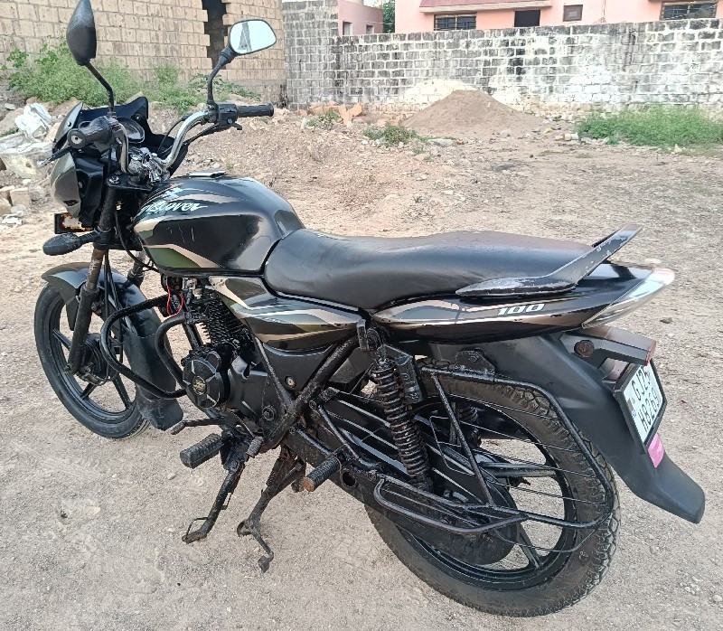 Bajaj Discover...