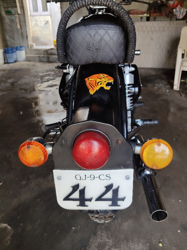 royal Enfield b...