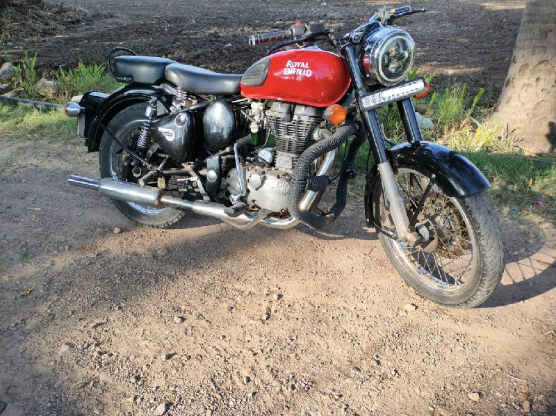 royal Enfield 3...