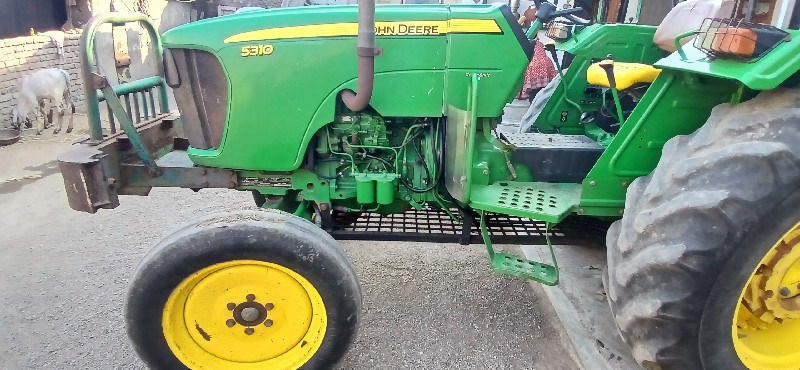 John deere 5310...