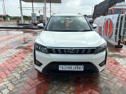 Mahindra Xuv300