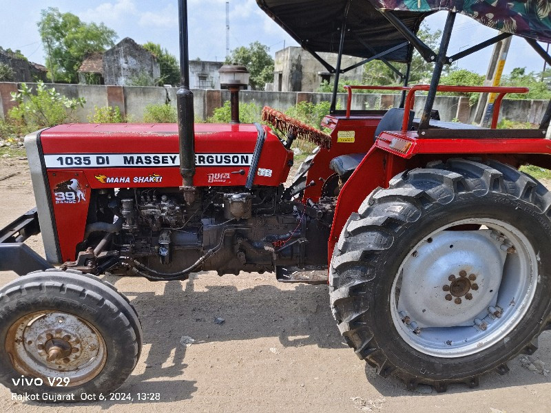 🚜 Massey 1035Di...